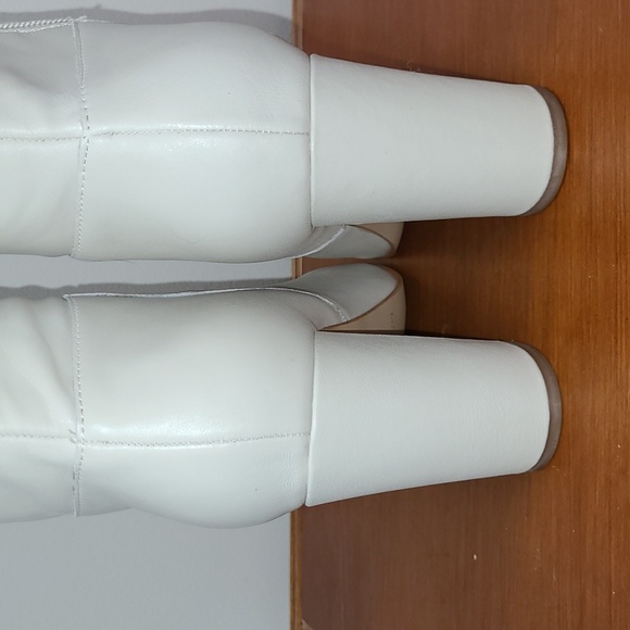 NWOT Marc Fisher Zimra Leather Boot in Ivory - Picture 5 of 10